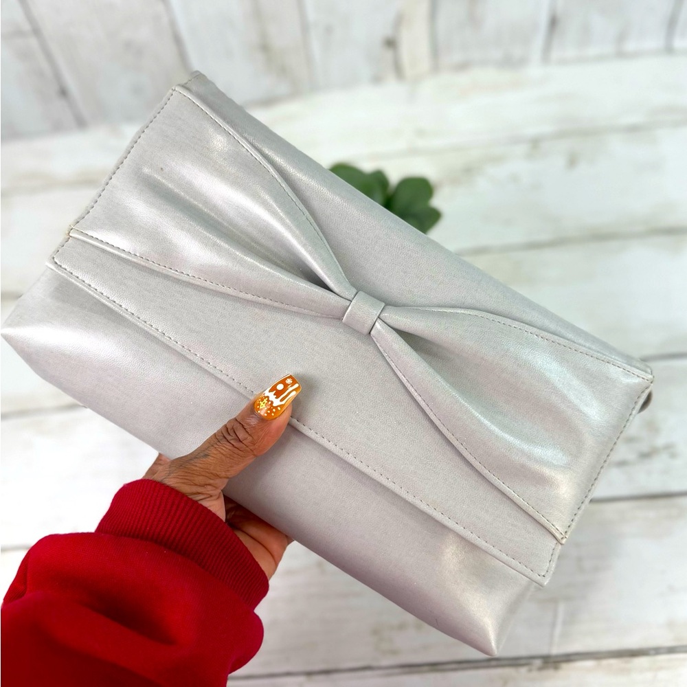 Vintage Women’s 80s Faux Leather Bow Front Shoulder Bag Clutch Gray